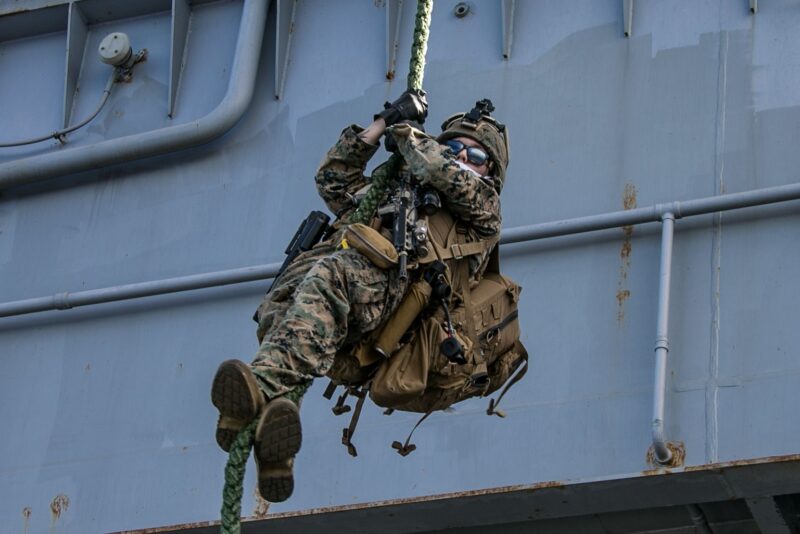 Marine Special Operations Command - Fast Rope